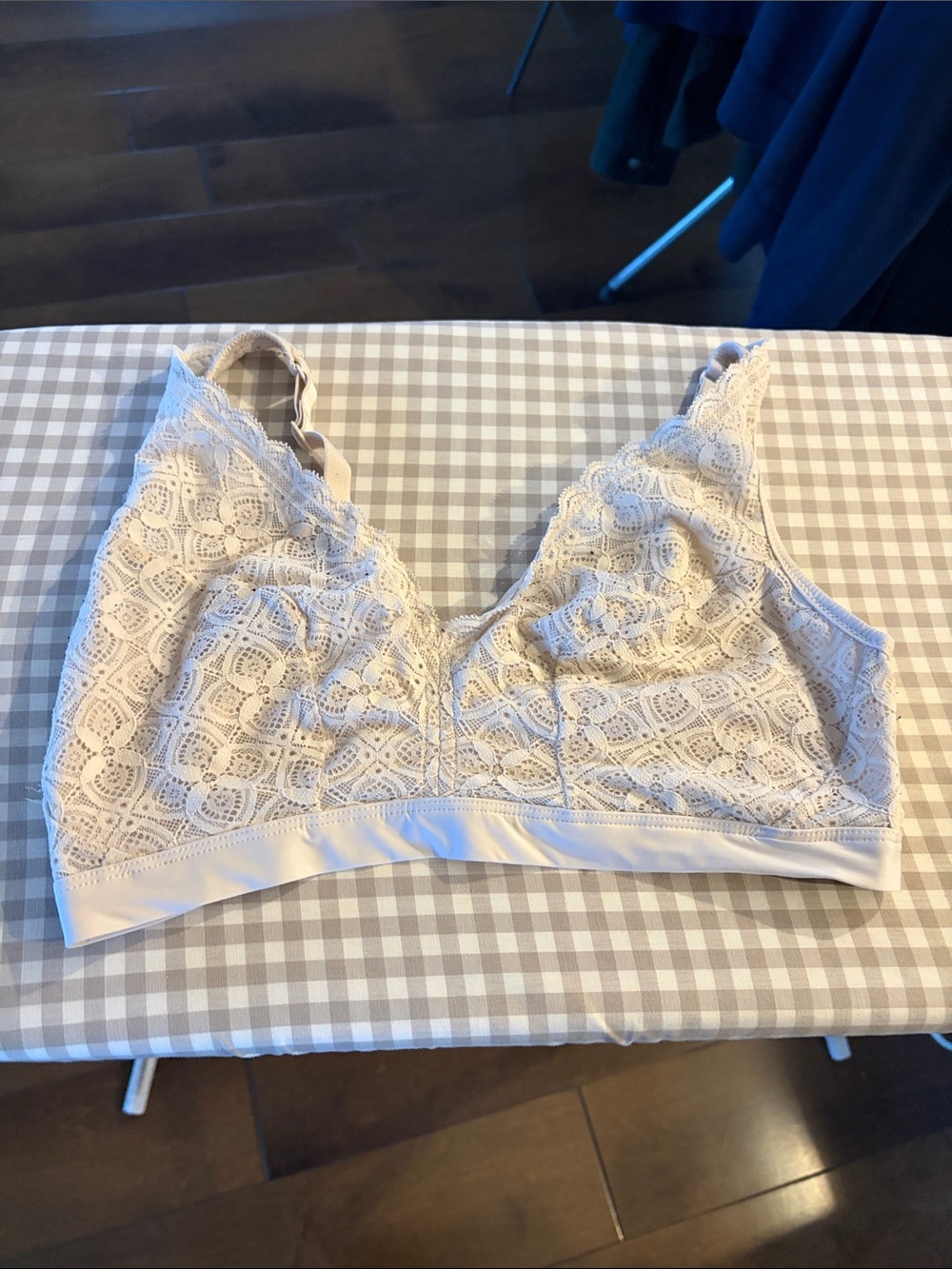 intimissimi Cream Lace Bralette with Soft Band